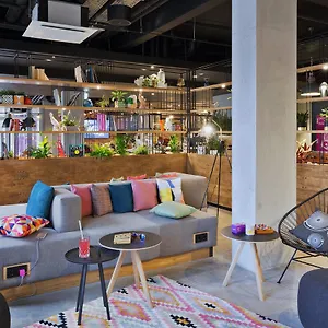 Moxy Humboldthain Park Берлин