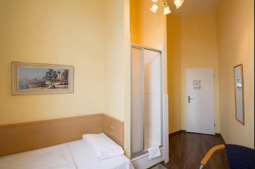 Hotel Am Stuttgarter Eck Berlin 2*,  Deutschland